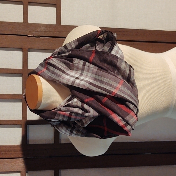 Black, Red, and White Plaid Circle Scarf - Picture 1 of 5